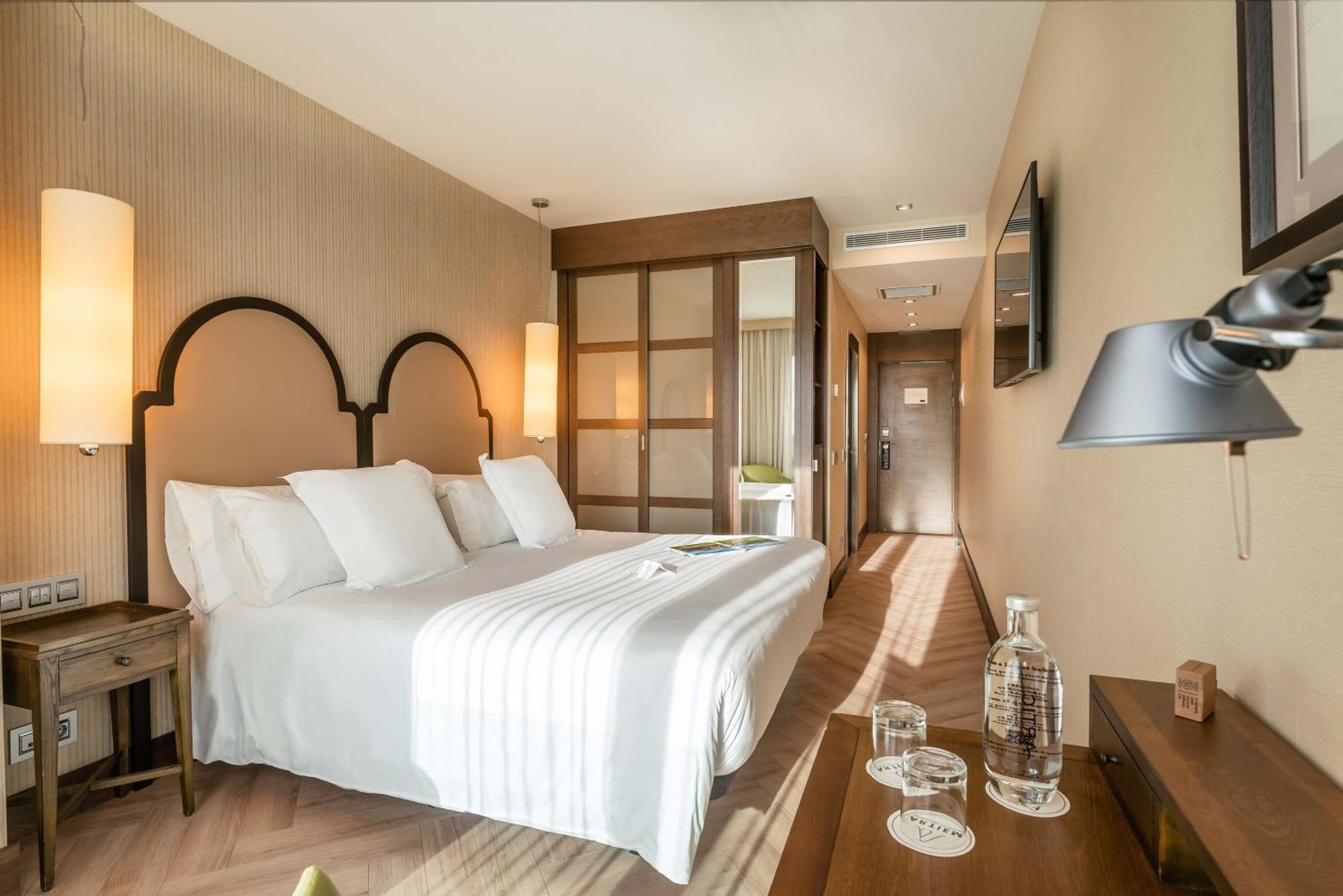 Artiem Asturias Hotel Quintueles Bagian luar foto