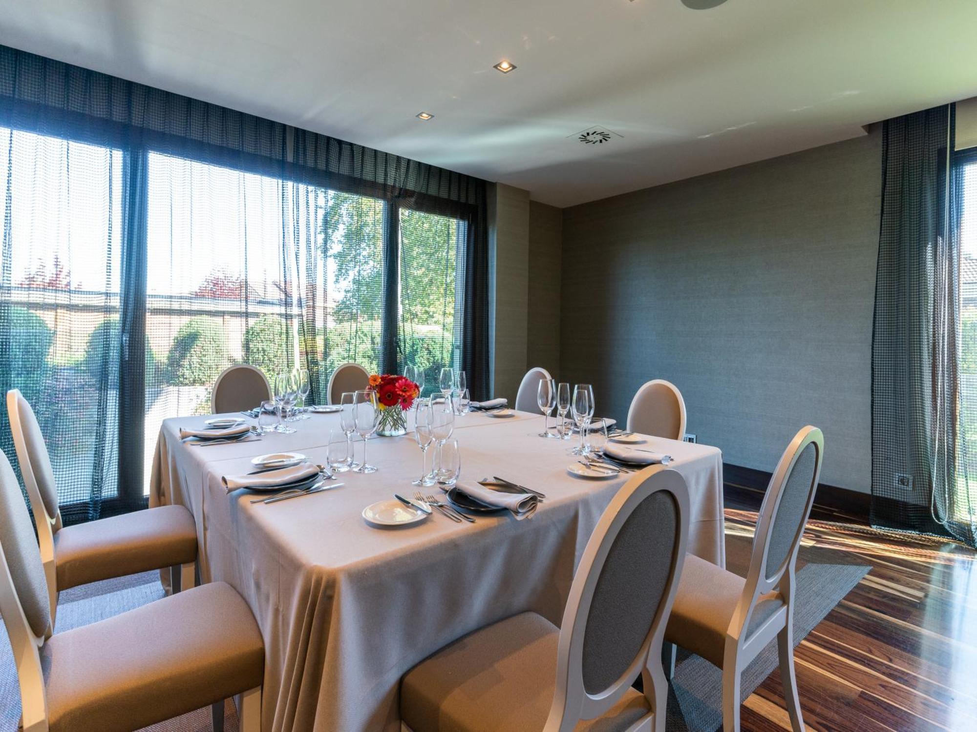 Artiem Asturias Hotel Quintueles Bagian luar foto